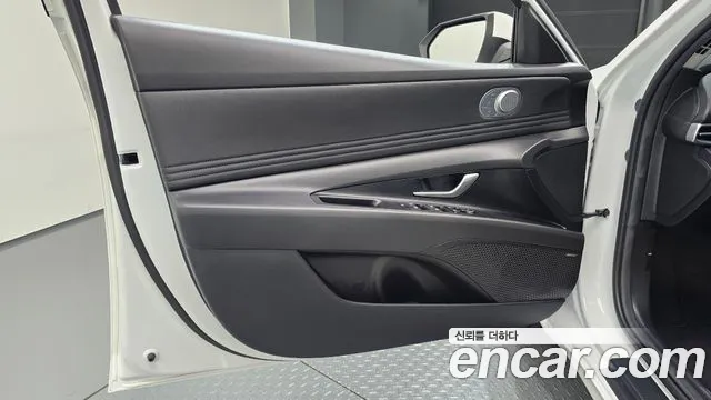 Hyundai Avante — Фото автомобиля 13