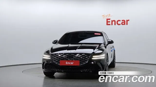 Genesis G80 RG3 — Фото автомобиля 3