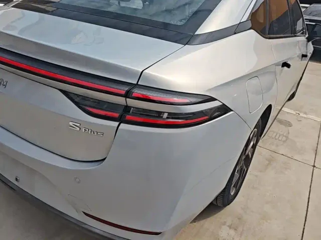 GAC Aion S Plus — Фото автомобиля 23