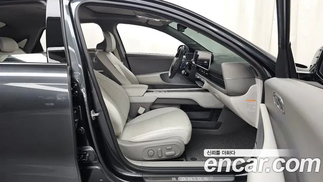 Hyundai Ioniq 6 — Фото автомобиля 11