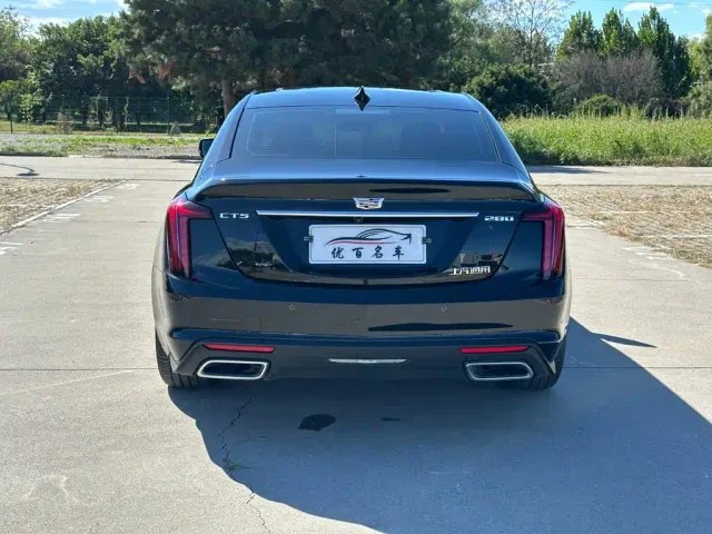 Cadillac CT5 — Фото автомобиля 5