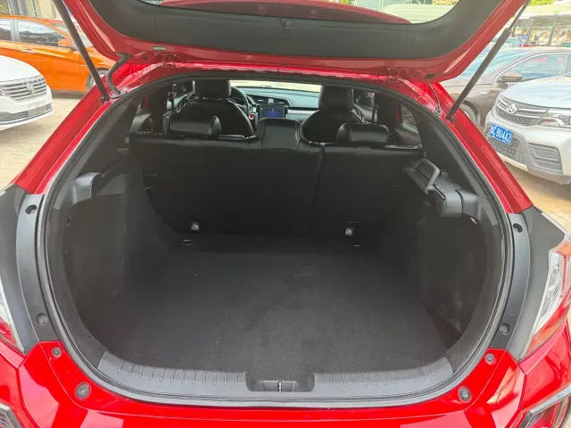 Honda Civic — Фото автомобиля 9