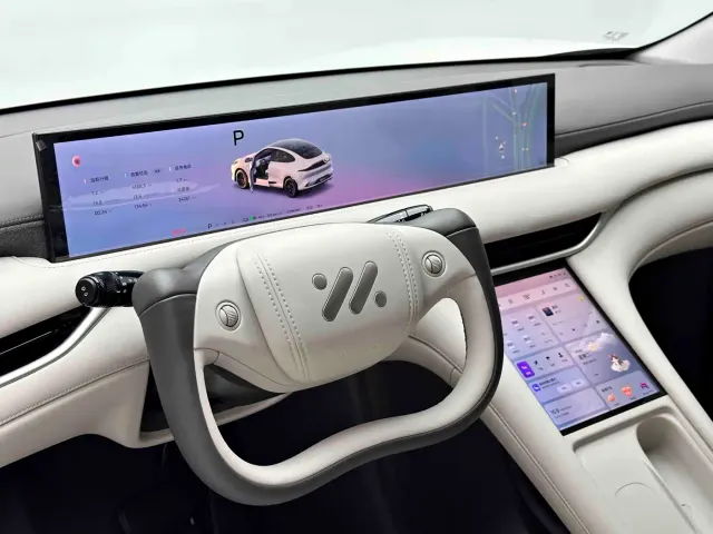 IM Motors LS6 — Фото автомобиля 14