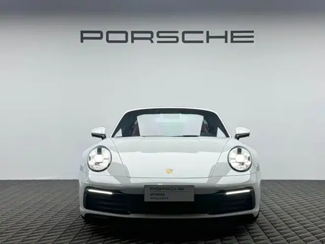 Porsche 911 — Фото автомобиля 3