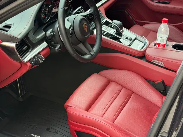 Porsche Panamera — Фото автомобиля 8