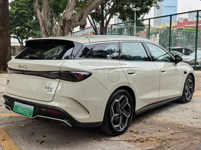 BYD Seal 06 DM-i Touring — Фото автомобиля 14