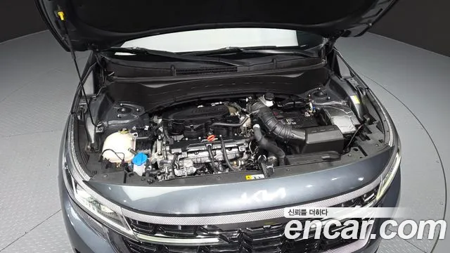 Kia Seltos Бензин 1.6 турбо 2WD — Фото автомобиля 6