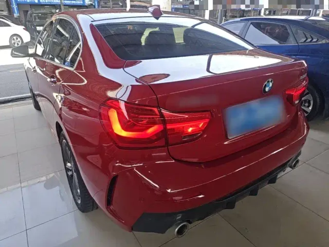 BMW 1 Series — Фото автомобиля 4