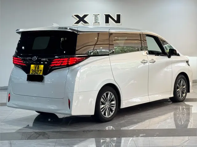 Toyota Alphard — Фото автомобиля 6