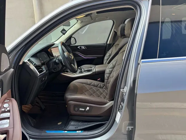 BMW X5 — Фото автомобиля 4