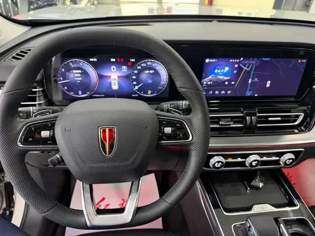 Hongqi HS5 — Фото автомобиля 13