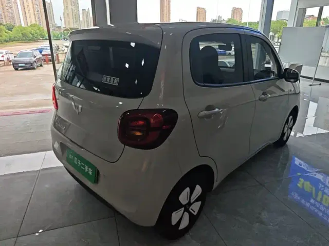 Wuling Hongguang Mini EV — Фото автомобиля 6