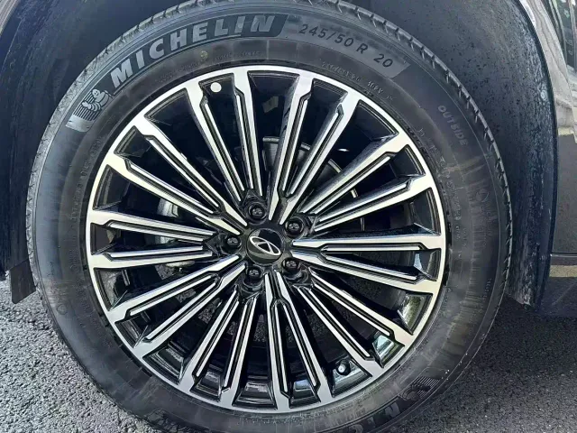 Chery Tiggo 9 — Фото автомобиля 9