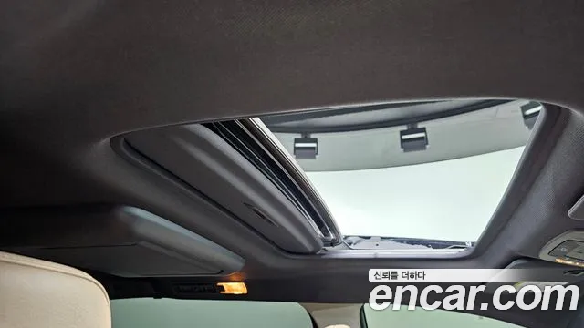 Toyota Sienna — Фото автомобиля 12