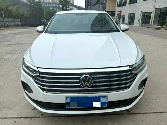 Фотография автомобиля — Volkswagen Lavida