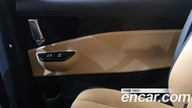 Kia Canival Carnival 4 поколение Дизель 9 мест Prestige — Фото автомобиля 23