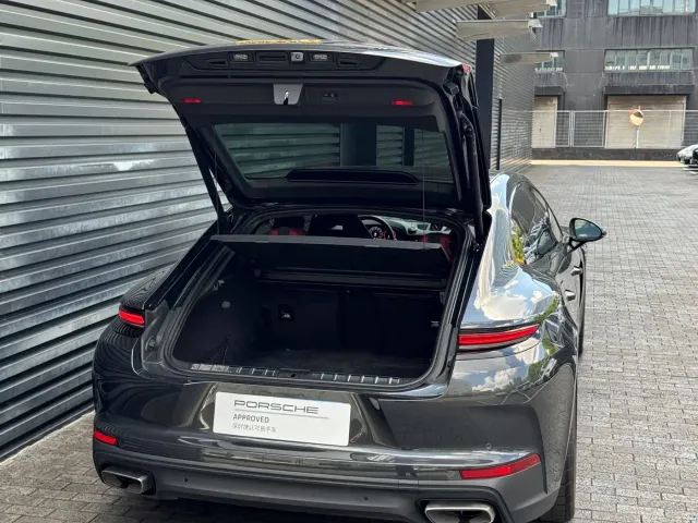 Porsche Panamera — Фото автомобиля 10