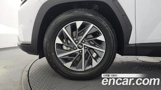 Hyundai Tucson — Фото автомобиля 5