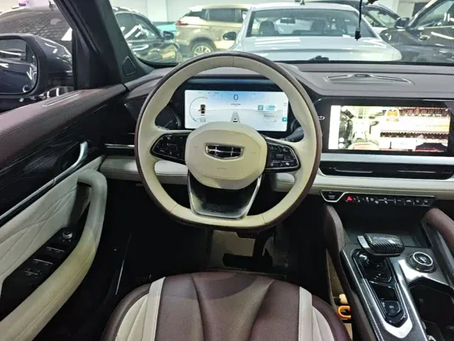Geely Xingyue L — Фото автомобиля 10