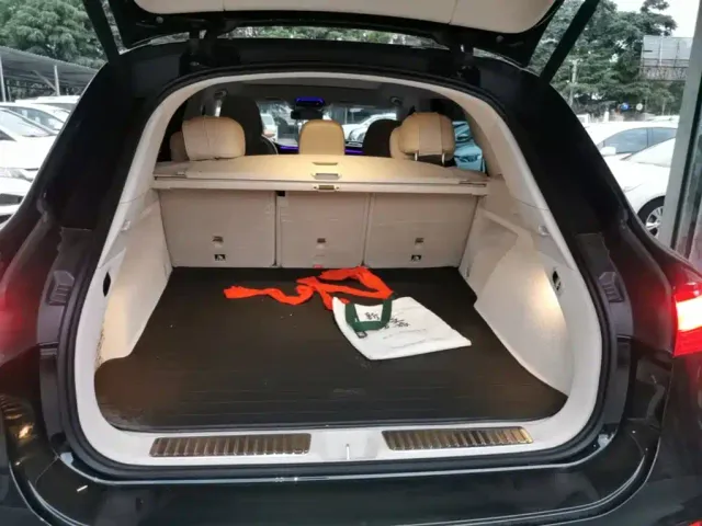 Mercedes-Benz EQS SUV — Фото автомобиля 18