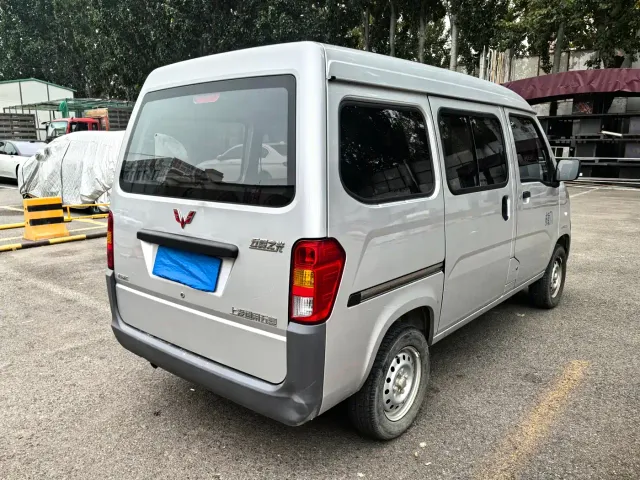 Wuling Zhiguang — Фото автомобиля 6