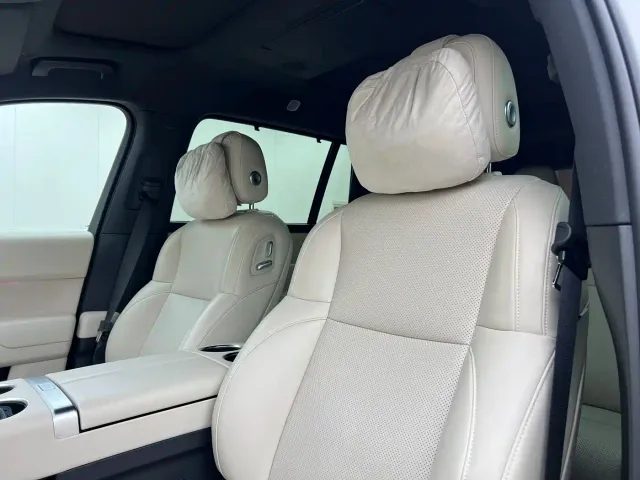 Li Auto L9 — Фото автомобиля 11