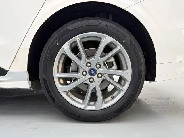Ford Mondeo — Фото автомобиля 9
