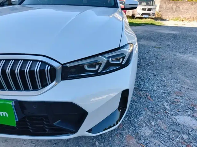 BMW 3 Series — Фото автомобиля 23