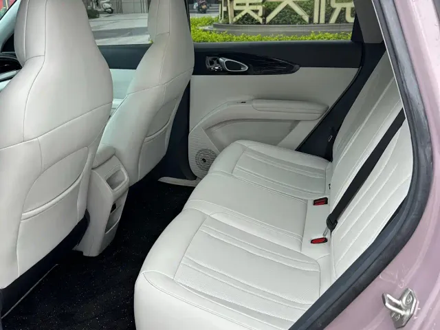 Geely Starry Wish — Фото автомобиля 7