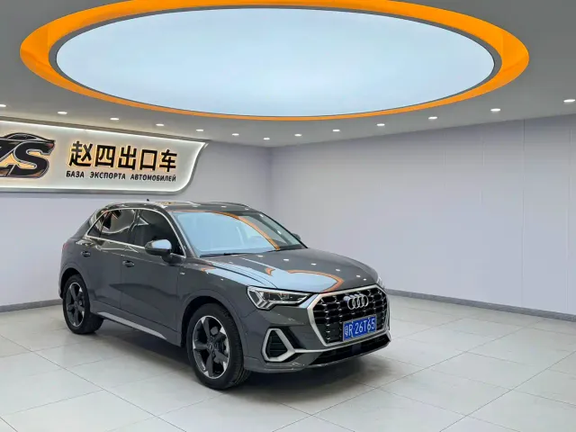 Audi Q3 — Фото автомобиля 3