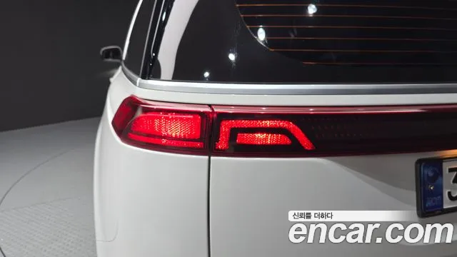 Kia Canival Carnival 4 поколение Дизель 9 мест Prestige — Фото автомобиля 23