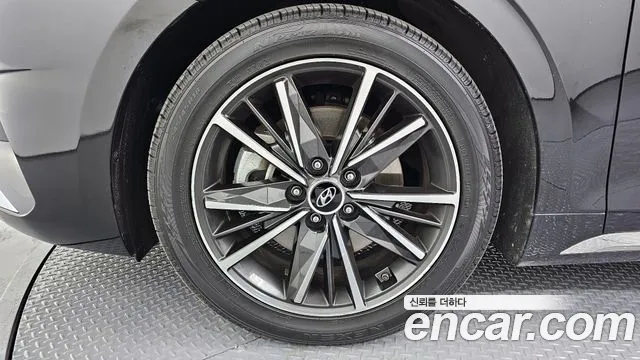 Hyundai Grandeur Новый Grandeur IG — Фото автомобиля 5