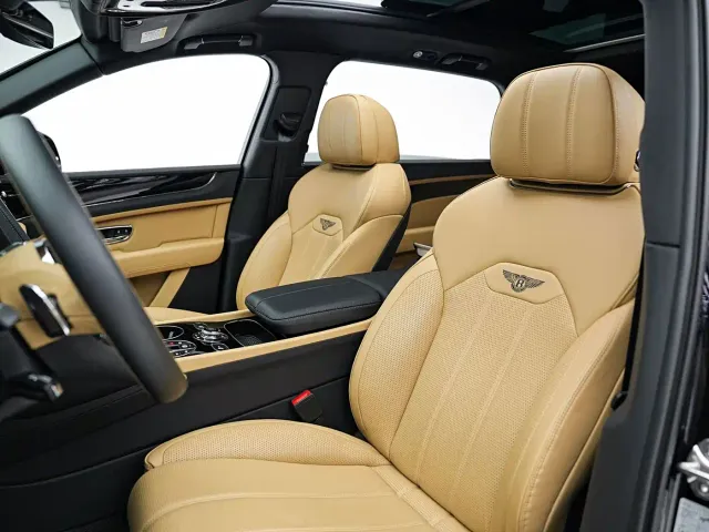Bentley Bentayga — Фото автомобиля 20