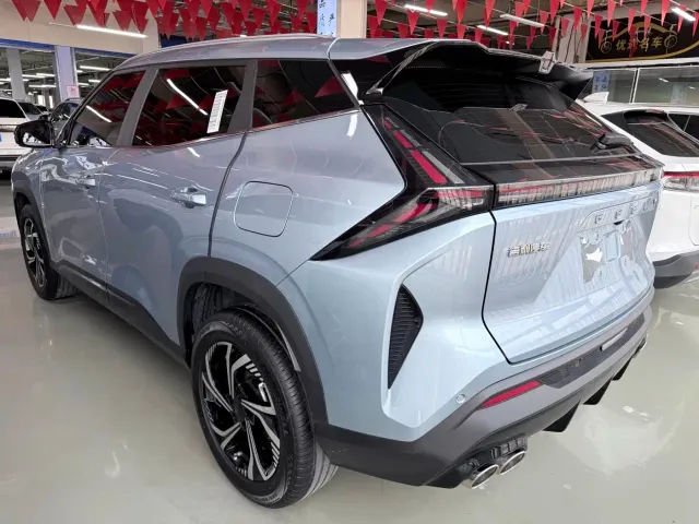 Geely Boyue — Фото автомобиля 20