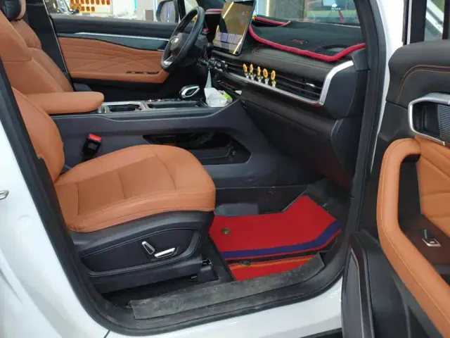 Geely Haoyue L — Фото автомобиля 8