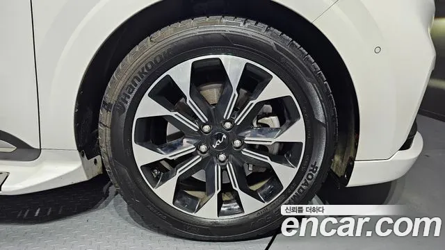 Kia Canival Carnival 4 поколение Дизель 9 мест Hi-Limousine — Фото автомобиля 18