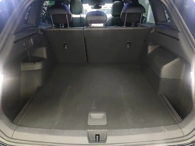 Volkswagen Tiguan L — Фото автомобиля 15