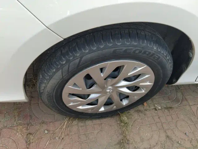 Toyota Vios — Фото автомобиля 6