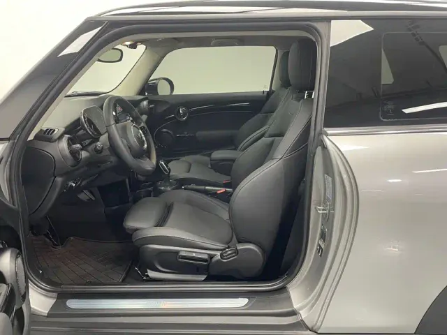 MINI Hatch — Фото автомобиля 16