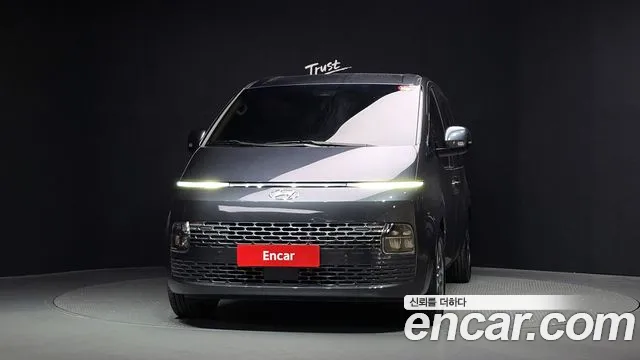 Hyundai Staria — Фото автомобиля 3