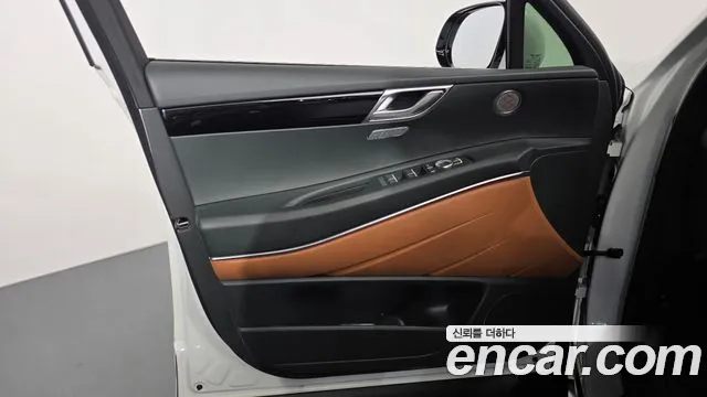 Genesis GV80 — Фото автомобиля 13