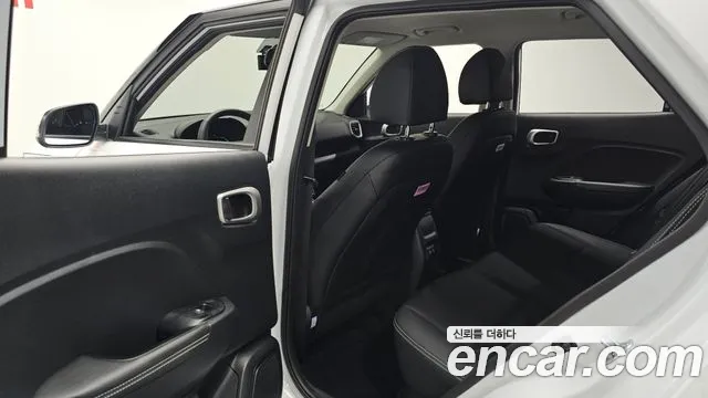 Hyundai Venue Venue 1.6 Premium — Фото автомобиля 26
