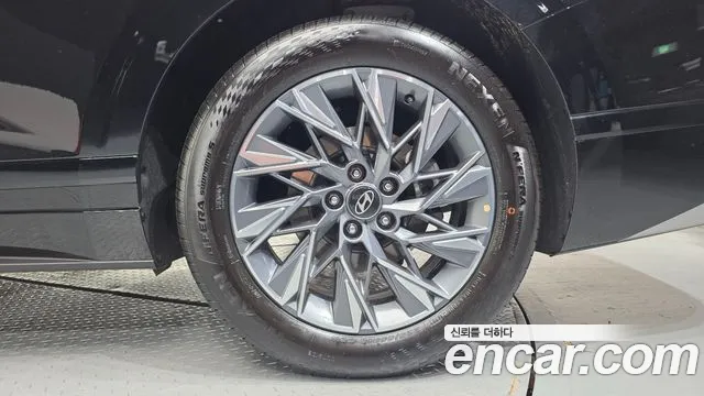 Hyundai Grandeur — Фото автомобиля 6