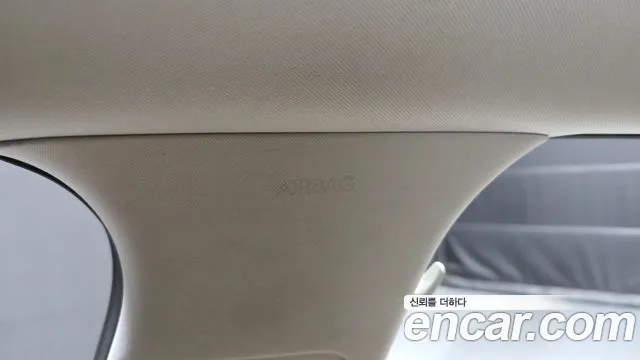 Hyundai Grandeur Grandeur (GN7) 2.5 Бензин 2WD — Фото автомобиля 26