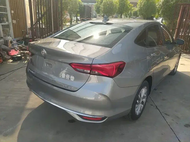 Buick Verano — Фото автомобиля 6
