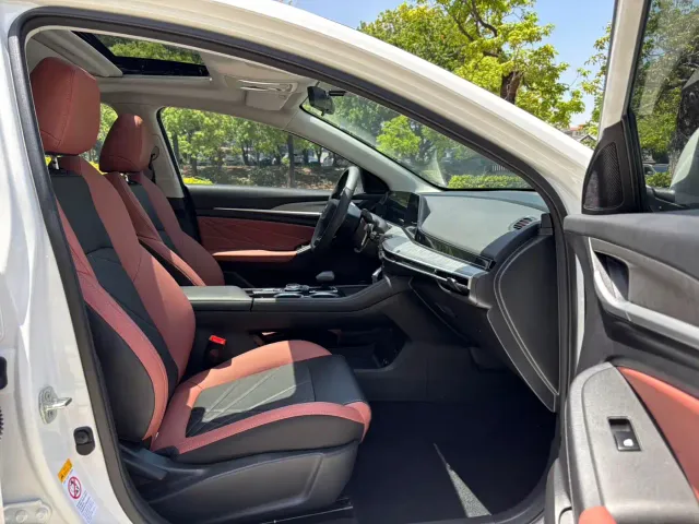 Changan Eado — Фото автомобиля 13