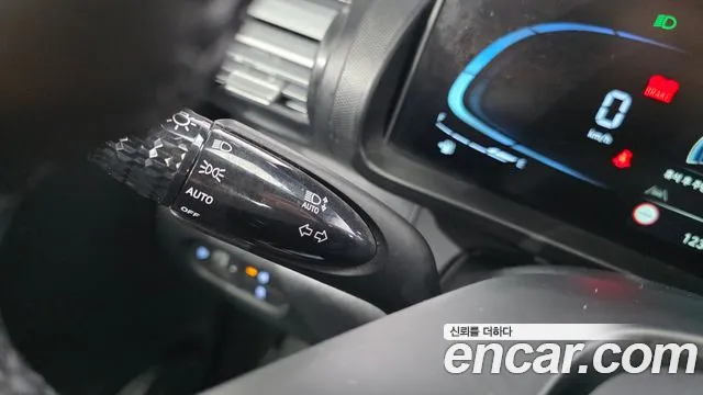 Hyundai Casper Casper Modern — Фото автомобиля 16