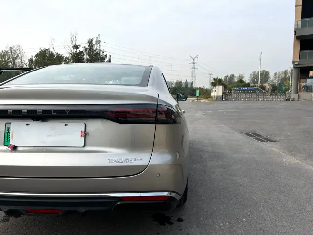 Geely Galaxy Stellar 6 — Фото автомобиля 21