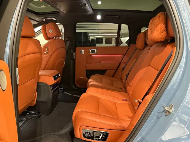 Li Auto L7 — Фото автомобиля 14