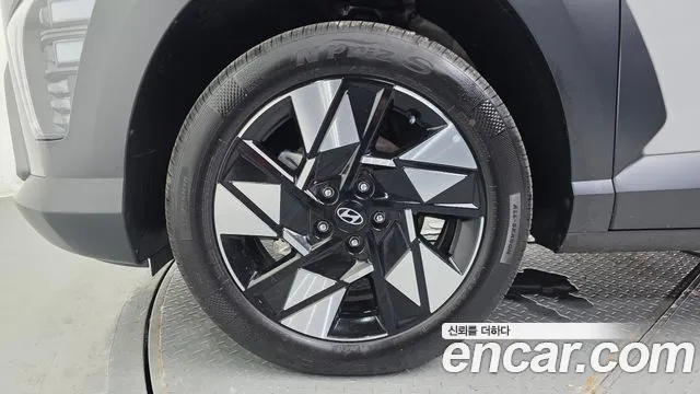 Hyundai Kona SX2 — Фото автомобиля 5